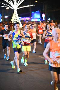 BIB: 42753, 21577, 28041
                            <button type="button" onclick="openModal(23216159)" class="btn btn-primary btn-sm float-right btn-popup" data-toggle="modal" data-target=".modal-high-quality">
                        <i class="fas fa-shopping-cart"></i> Add to Cart
                    </button>
                                            <button type="button" onclick="isThisMe(23216159, true)" class="btn btn-success btn-sm float-right btn-popup btn-isme hidden" data-toggle="tooltip" data-placement="bottom" title="นี่คือรูปของคุณใช่ไหม คลิกที่นี่เพื่อเอาเข้าอัลบั้ม">
                        <i class="fas fa-plus"></i> Add to album
                    </button>
                    <button type="button" onclick="isThisMe(23216159, false)" class="btn btn-warning btn-sm float-right btn-popup btn-isnotme hidden">
                        <i class="fas fa-ban"></i> Remove from album
                    </button>